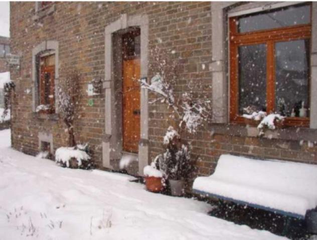 Les Vieilles Pierres Bed & Breakfast Comblain-au-Pont Room photo